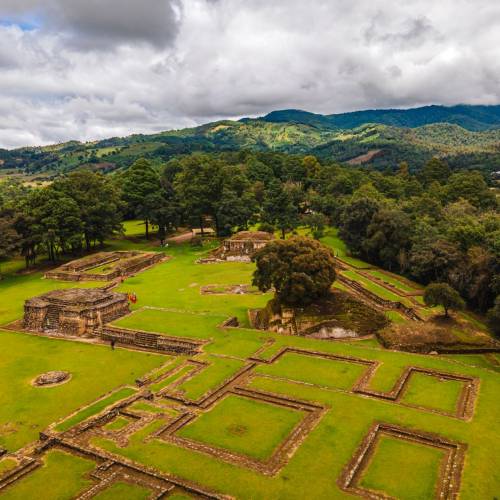 Monumento Cultural Iximché